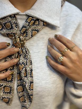 İzci Model Saten Fular Detaylı İçi Şardonlu Üç İplik Yakalı Hoodie Gri