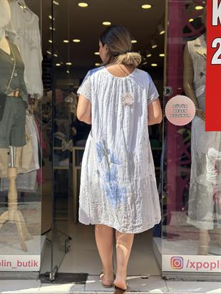 Mavi Çiçek Desenli İthal Elbise Beyaz
