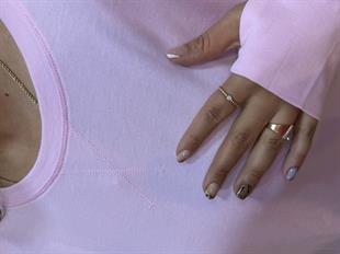 Parmak Geçirme Detaylı Yanları Yırtmaçlı Pamuk Sweatshirt Toz Pembe