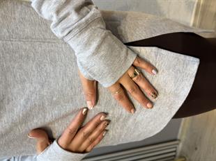 Parmak Geçirme Detaylı Yanları Yırtmaçlı Pamuk Sweatshirt Gri