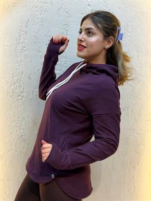 Parmak Geçirmeli Boyunluk Detaylı Kapüşonlu Hoodie Patlıcan Moru
