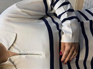 Polo Yaka Fermuarlı Lacivert Çizgili Uzun Kollu Bluz Beyaz