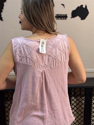 Pul Detay Sıfır Kol Bluz Pembe