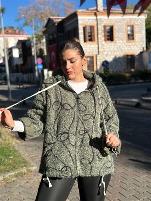 Şerit Detaylı İp Büzgülü Kapüşonlu İthal Keçe Mont Haki