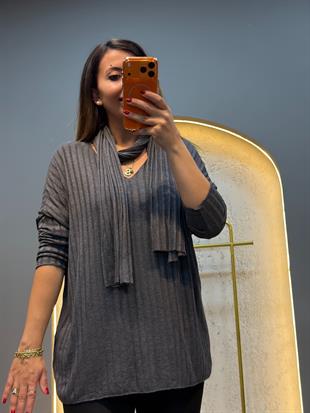 Şal Hediyeli İthal Triko Bluz Füme