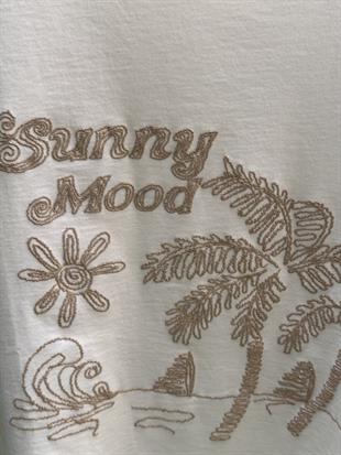Sunny Mood İşlemeli Tişört Krem