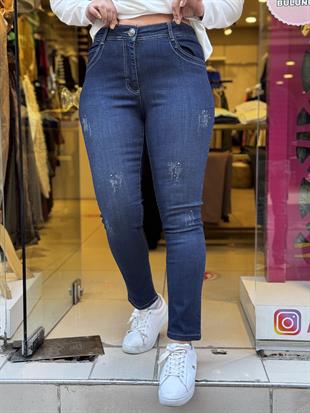 Taş Detaylı Kot Pantolon