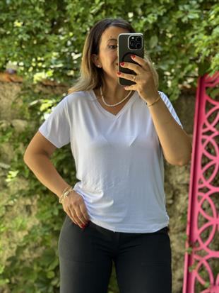 V Yaka Basic T-shirt Beyaz