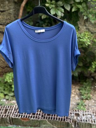 Yuvarlak Yaka Kısa Kollu Basic Tshirt