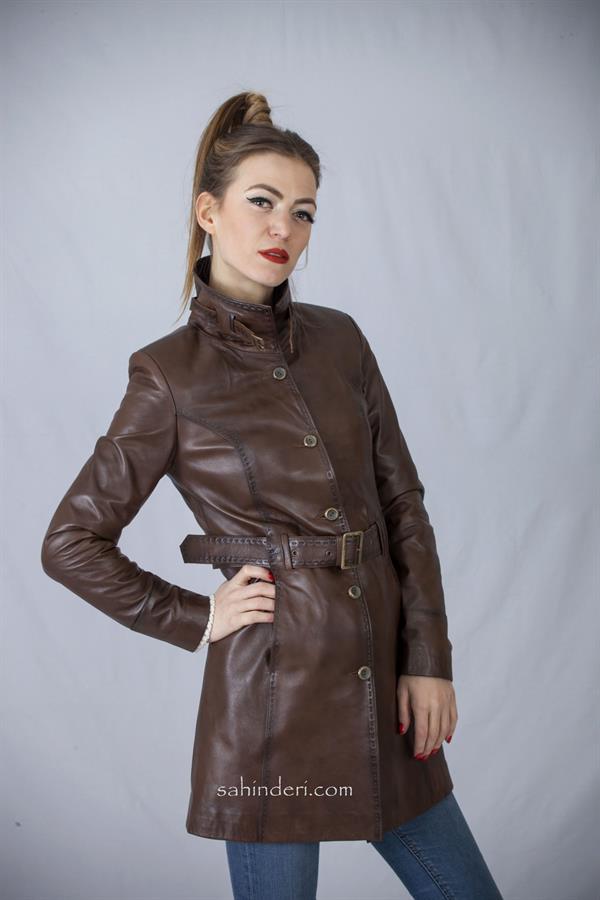 Düğmeli Bayan Deri Mont