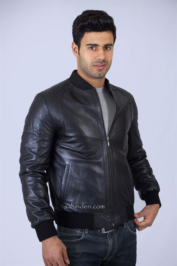 Trikolu Sade Siyah Gerçek Deri Mont