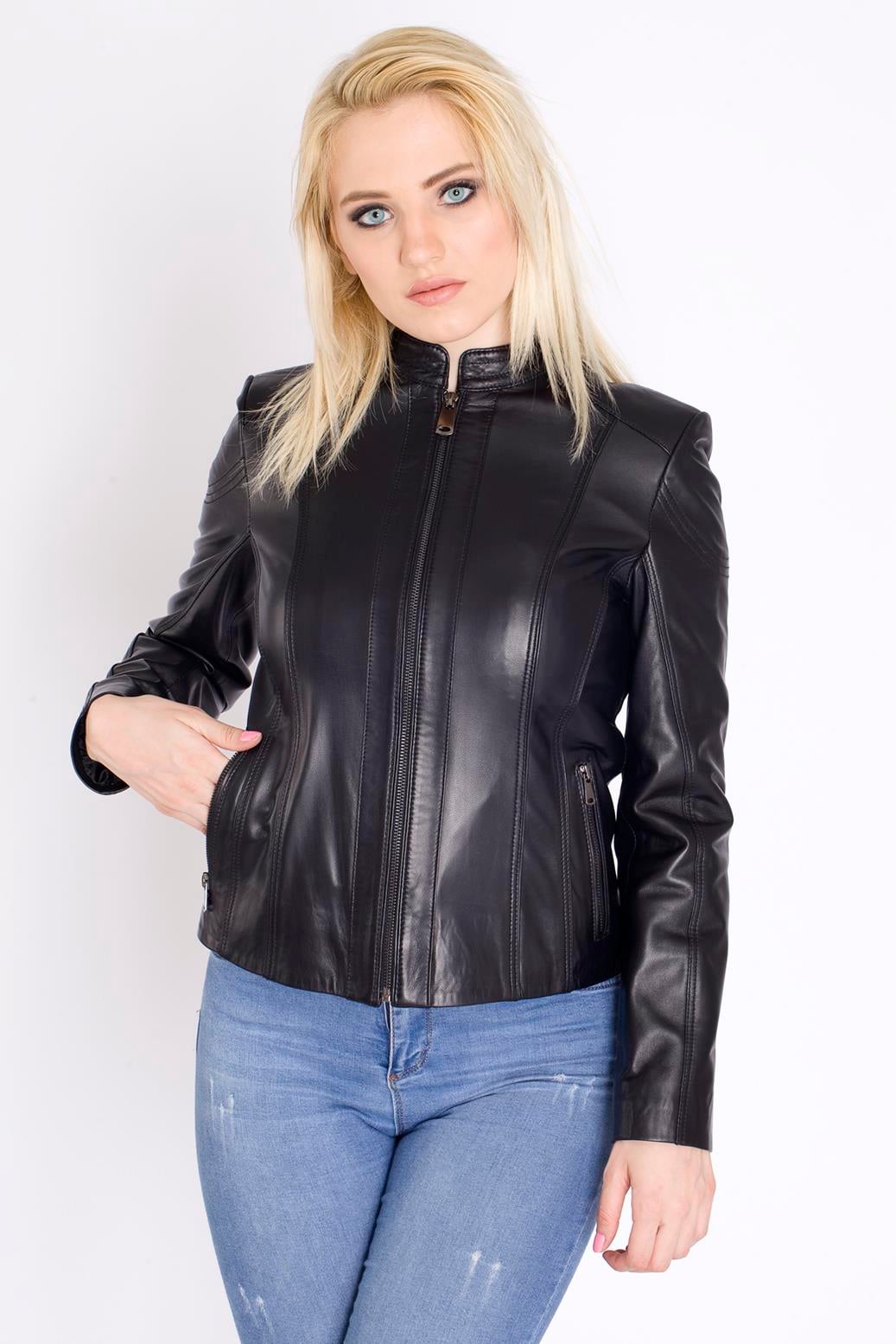 Bayan Kısa Siyah Deri Mont