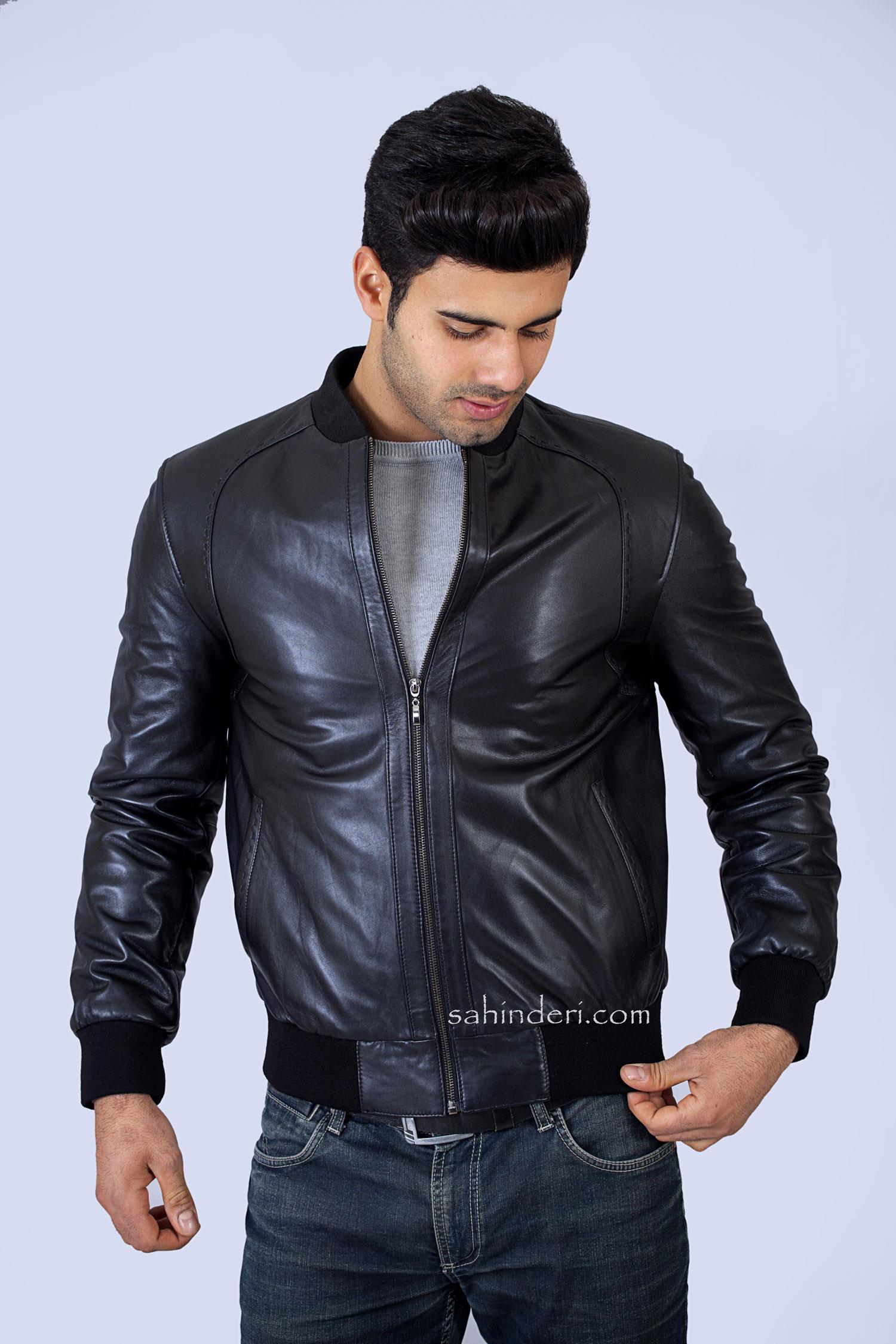 Trikolu Sade Siyah Gerçek Deri Mont