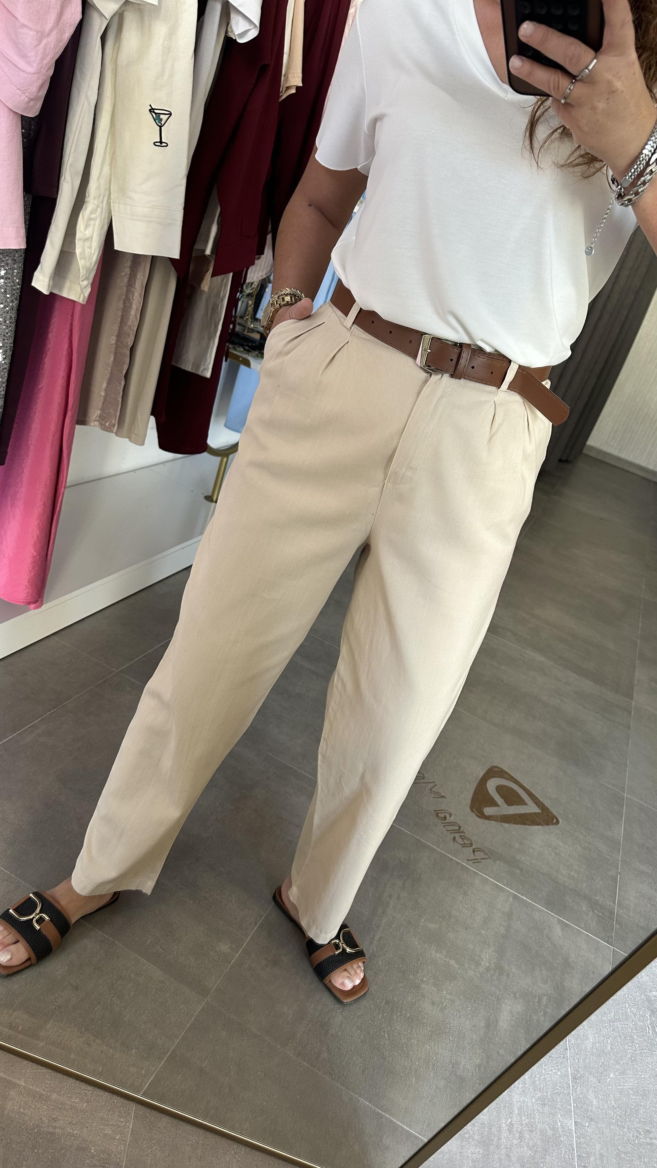 kemerli krem pantolon