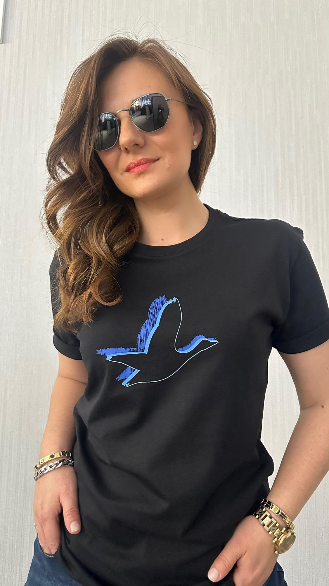 mavi kuş siyah tshirt