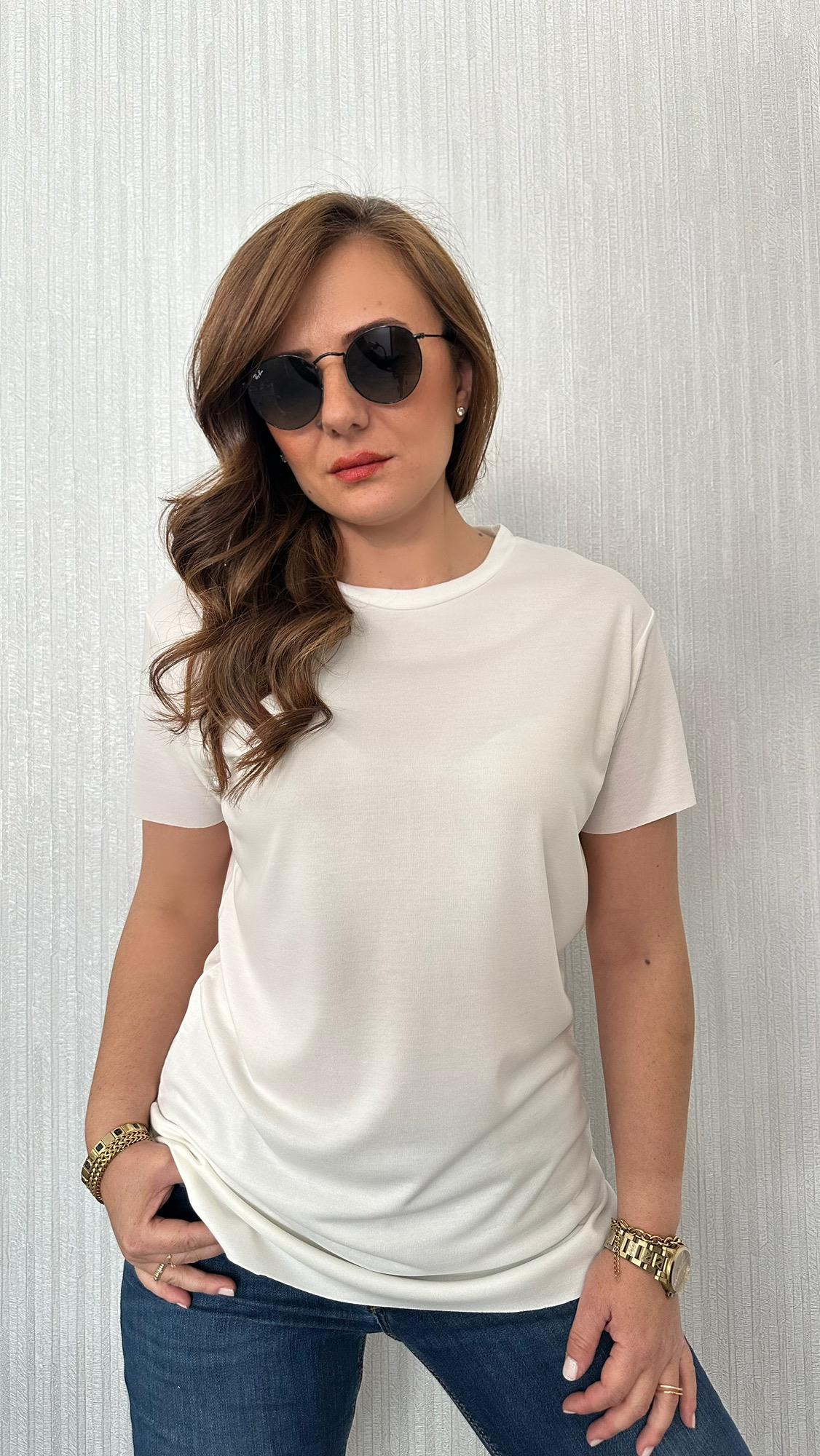 bis yaka oysho krem tshirt