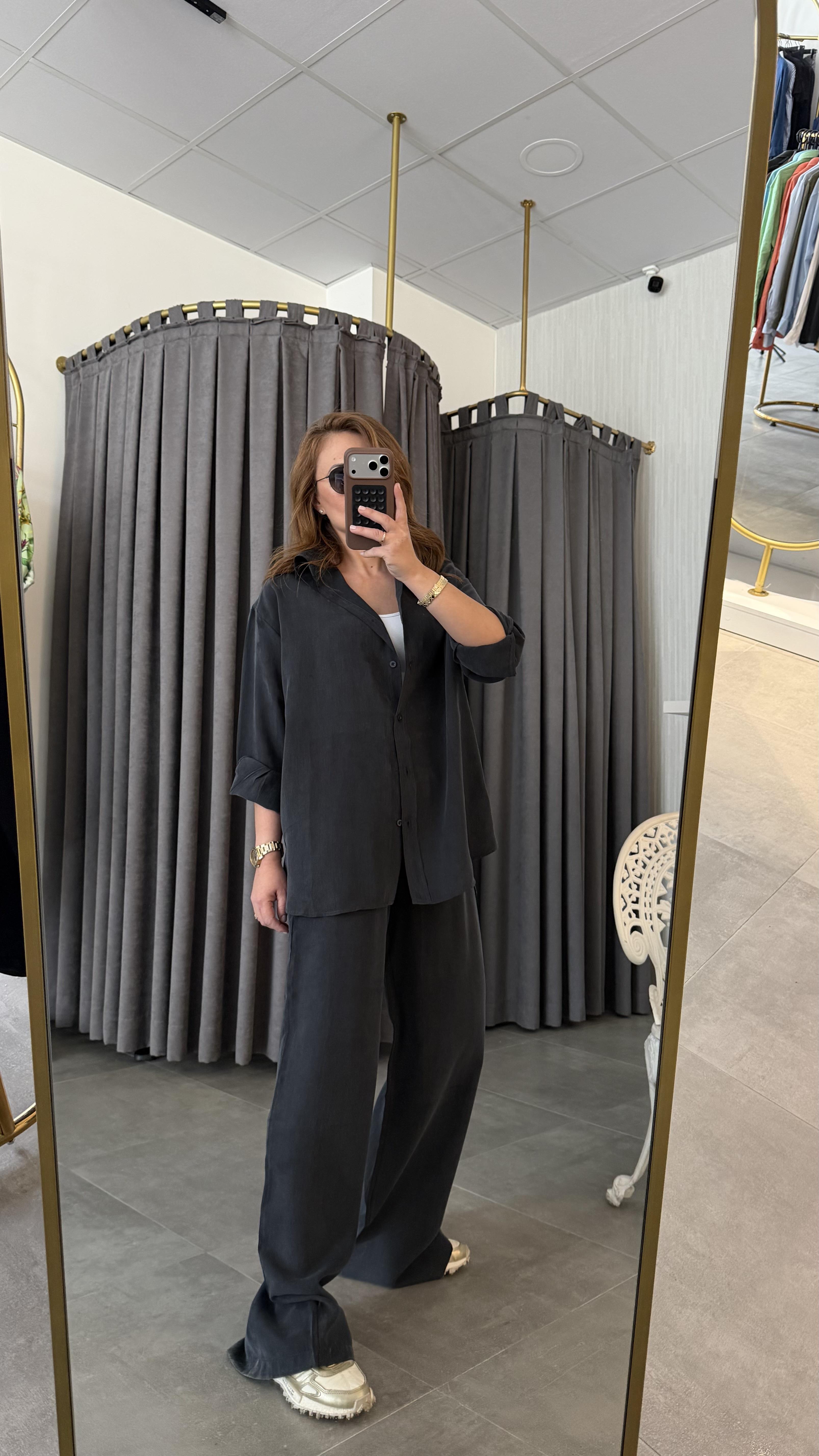 despina antrasit takım