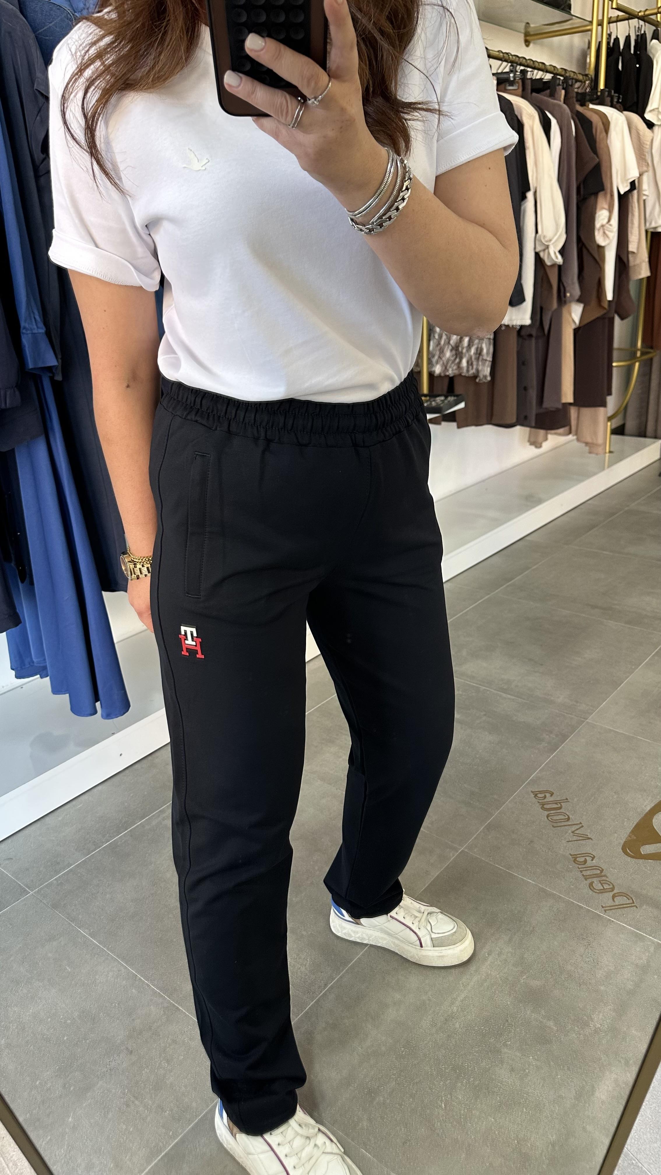 th lacivert pantolon