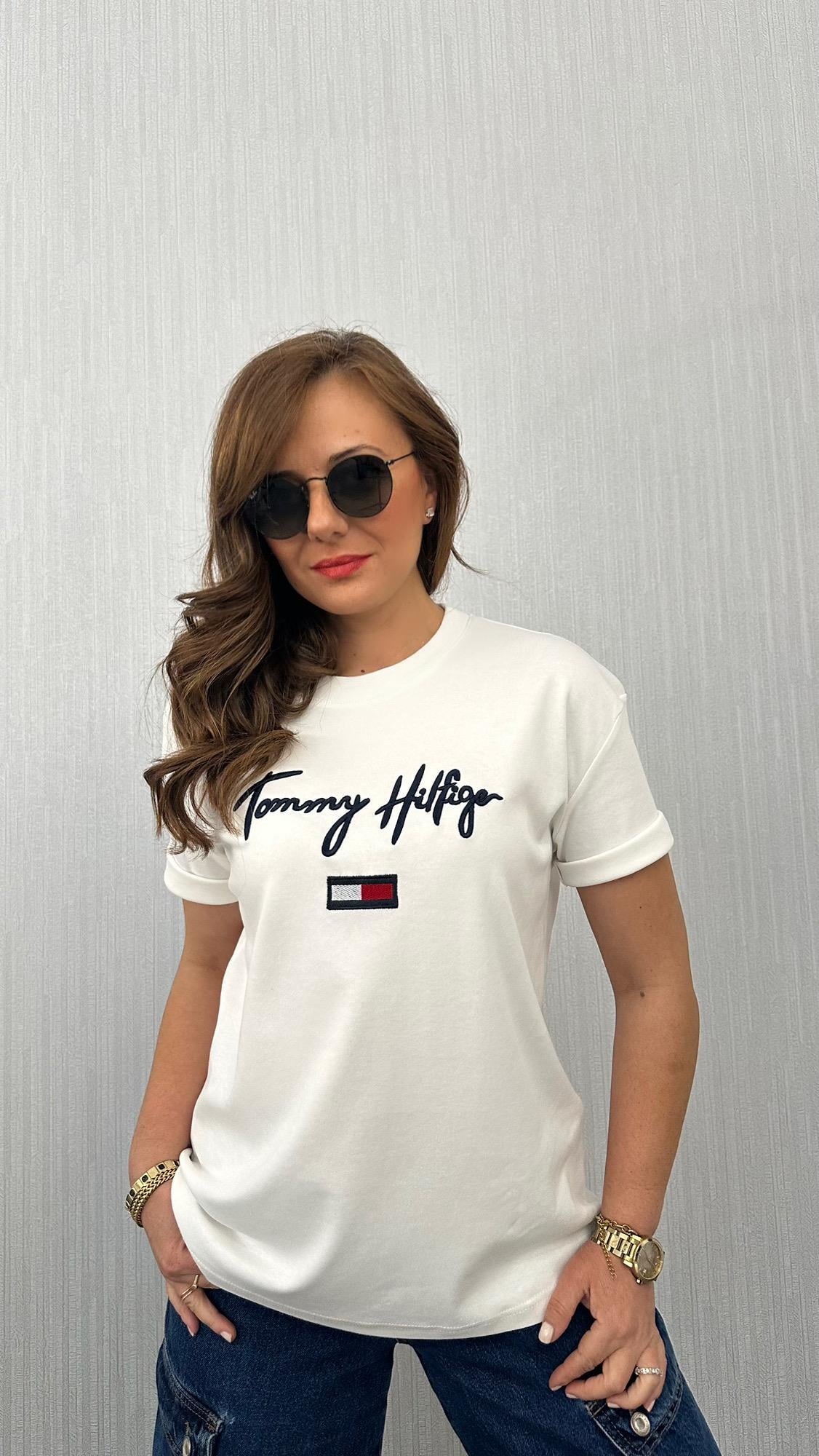 th yazı nakış kemik tshirt
