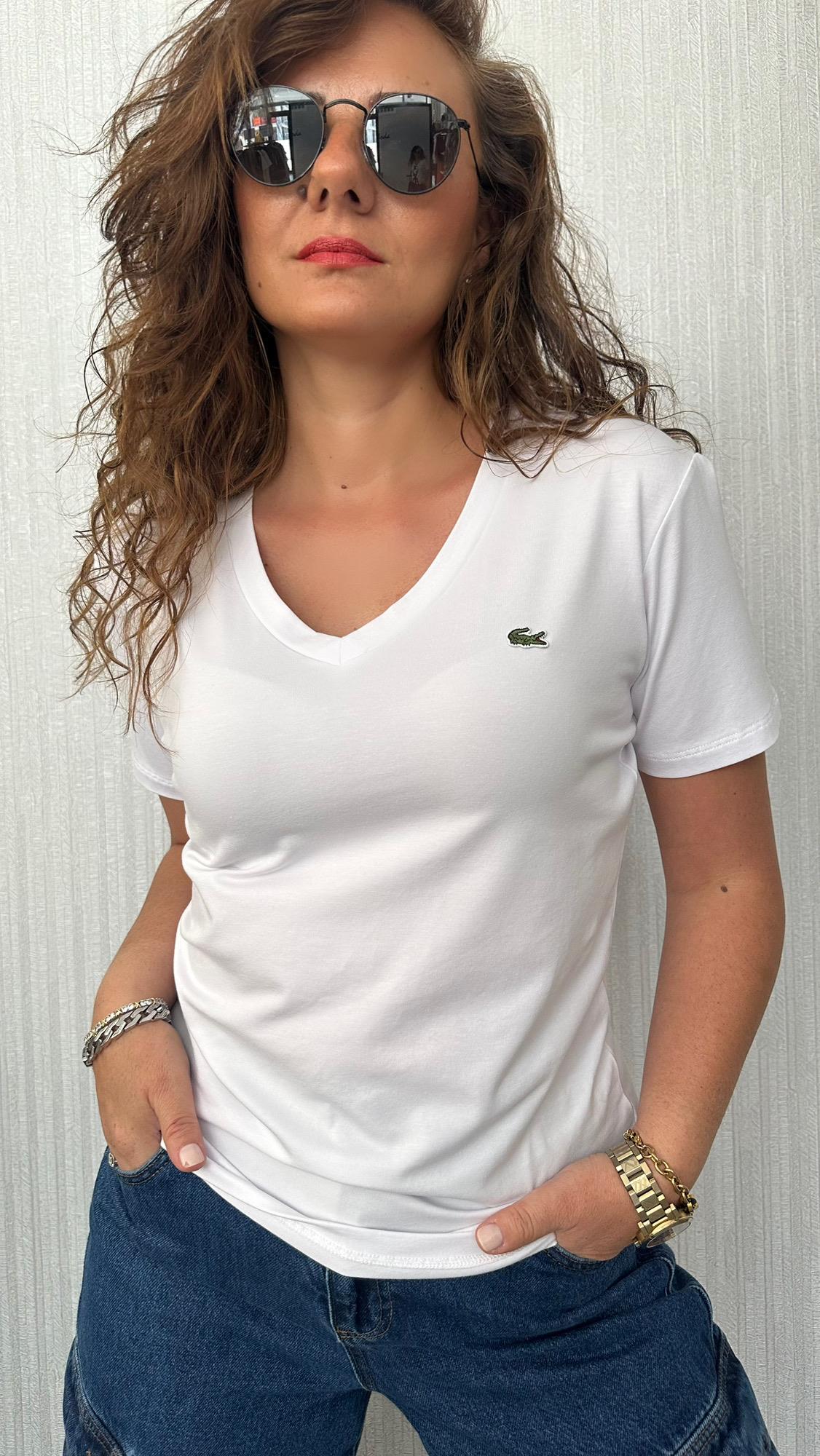 v yaka beyaz lcst tshirt