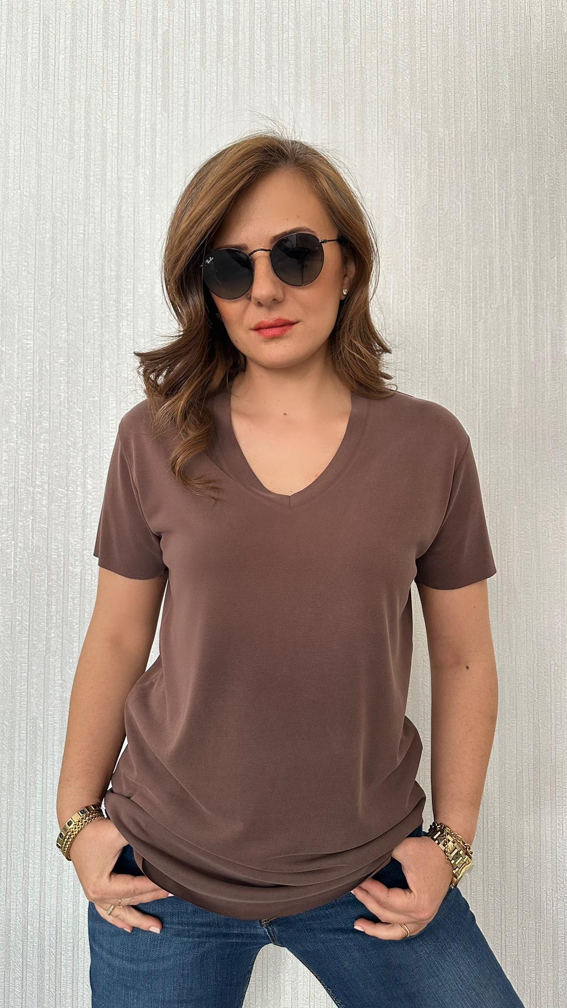 v yaka oysho kahve tshirt