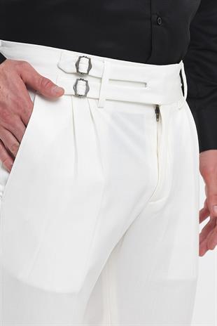 Beyaz Gri Duble Paça Tokalı ve Pileli Pantolon 