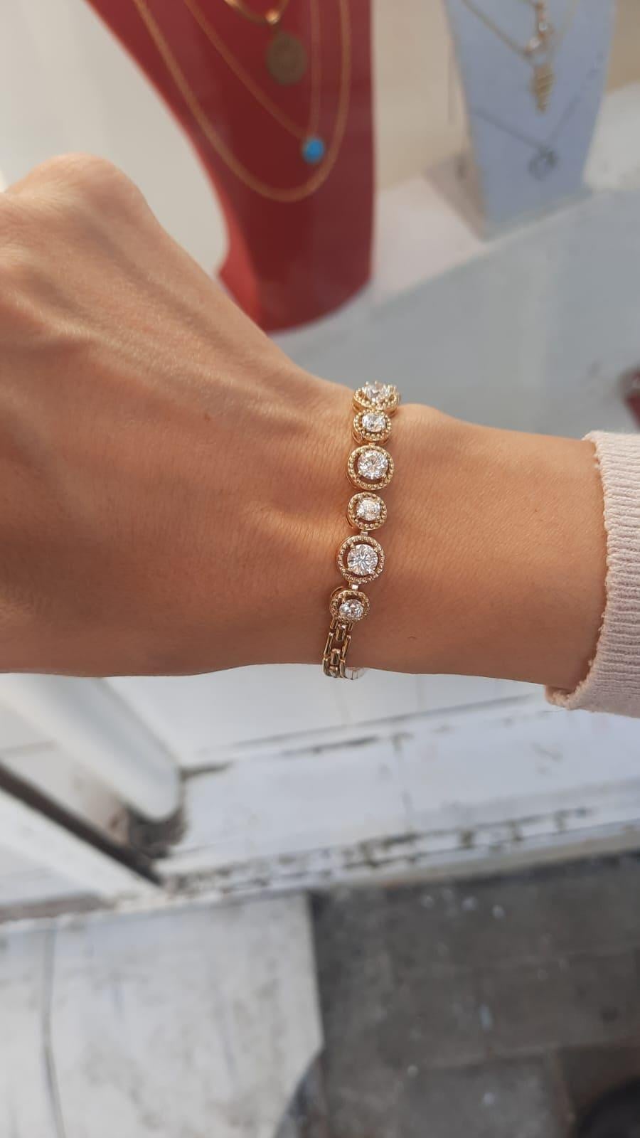 SIRALI YUVARLAK BİLEKLİK