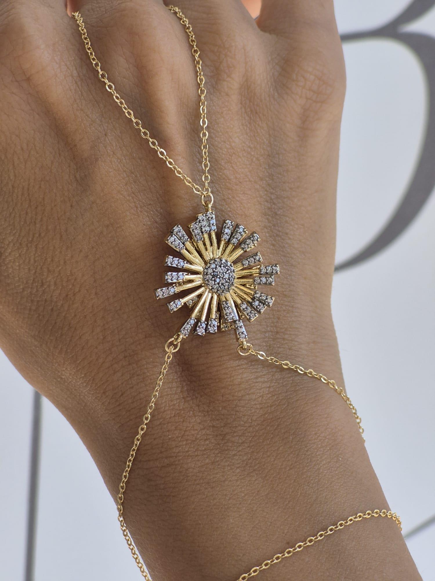 Taşlı Güneş Şahmeran