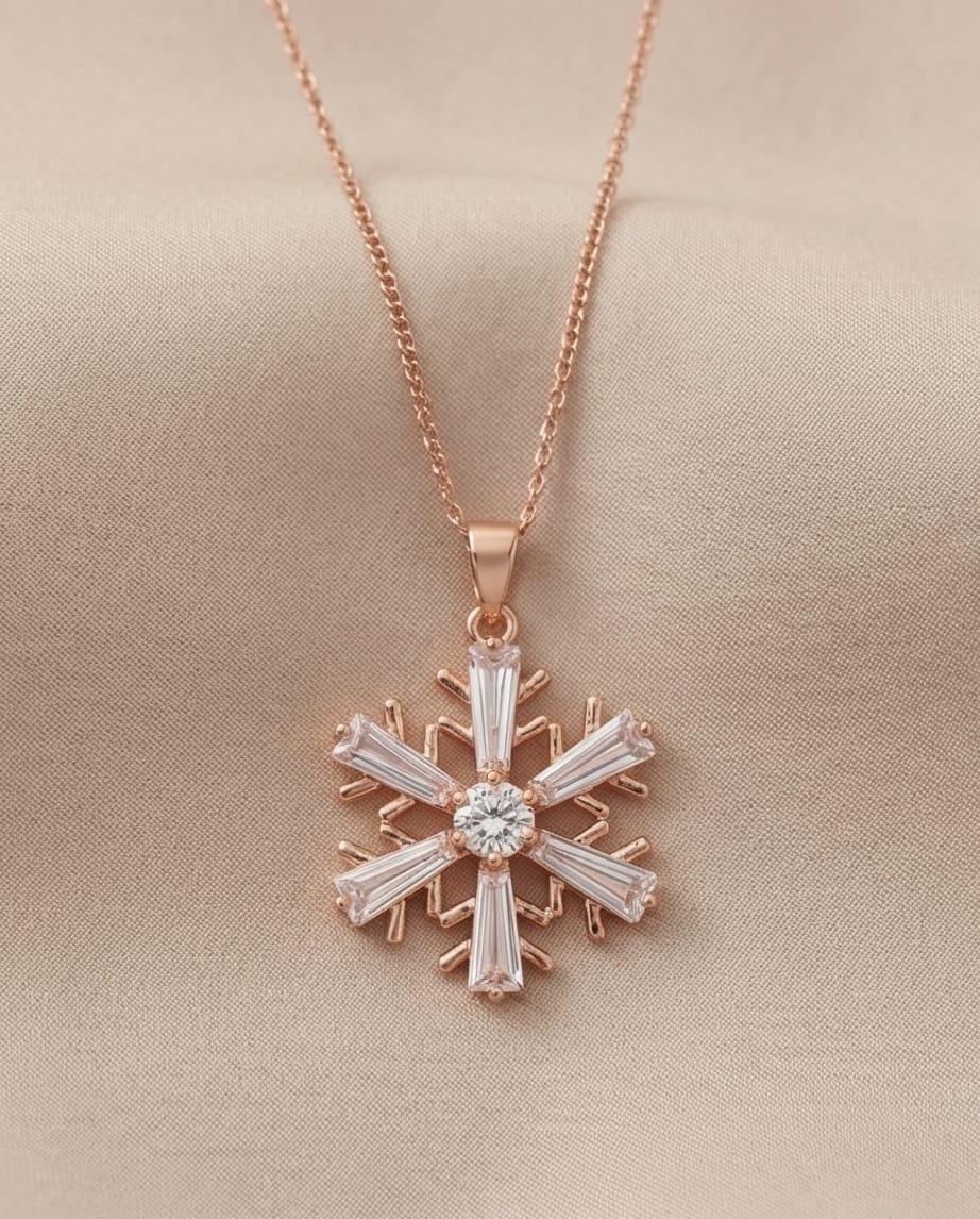 XUPİNG KAR TANESİ KOLYE