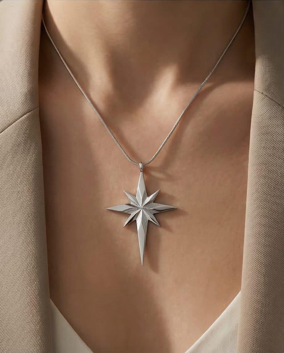 Kesik Kuzey Yıldızı Kolye Silver