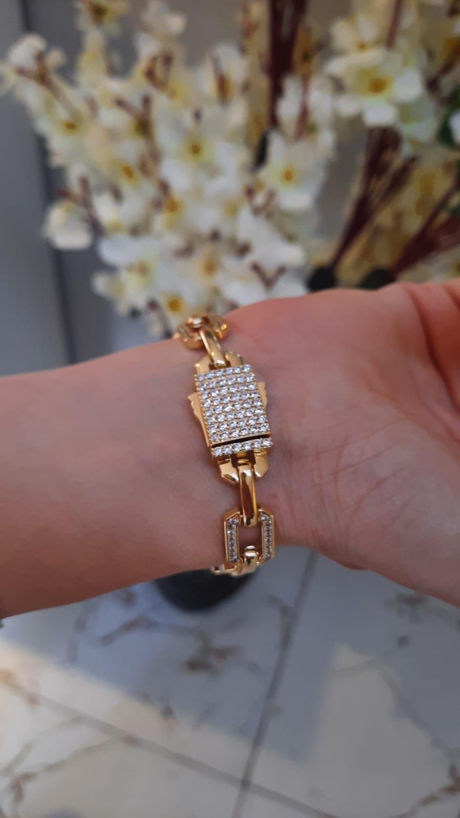 SIRALI DİKDÖRTGEN BİLEKLİK