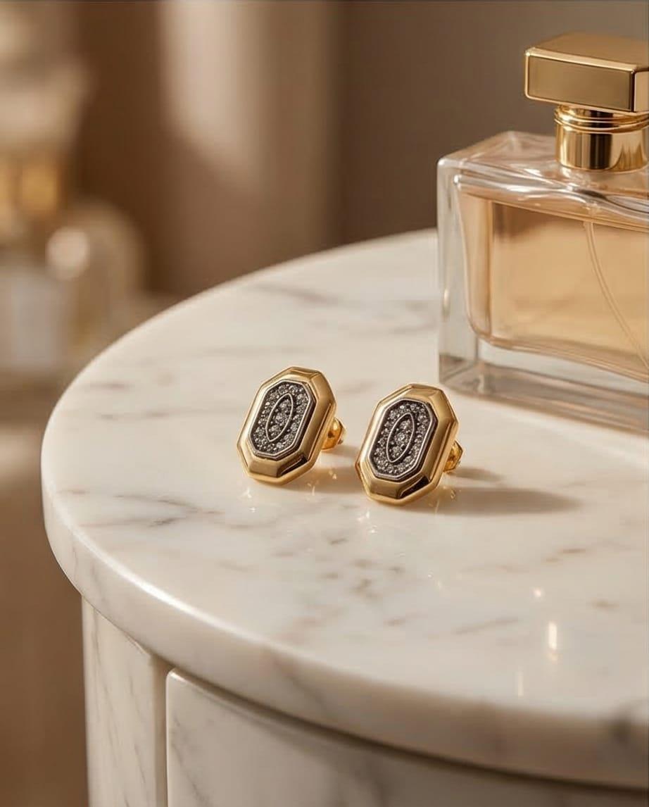 Taşlı Altıgen Küpe