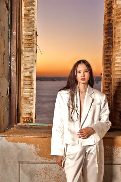  Pearl Saten Straight Pantolon