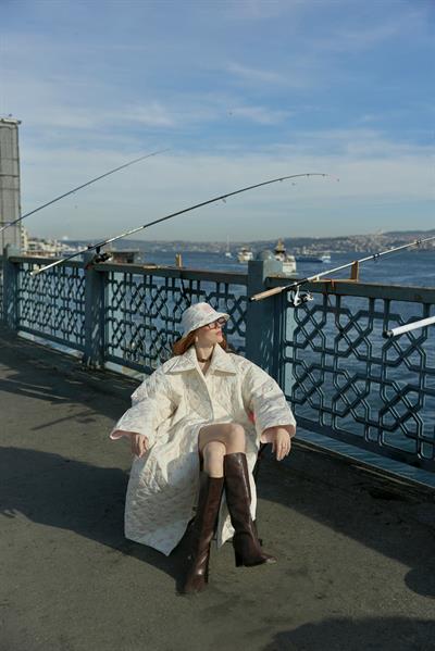 Fairytale Peony Kiss Puff Kaban