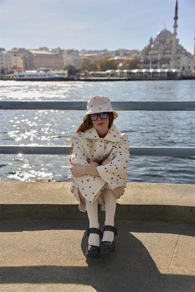 Hazel Field Heartlet Bucket Hat