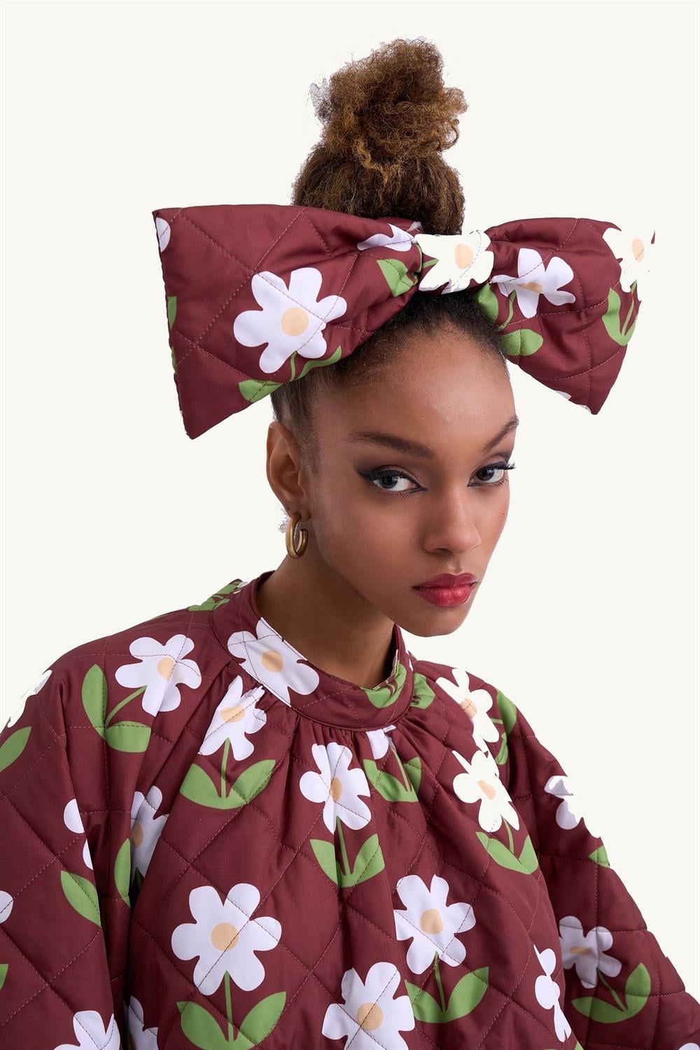 Daisy Dream Puff Ribbon Claret Red
