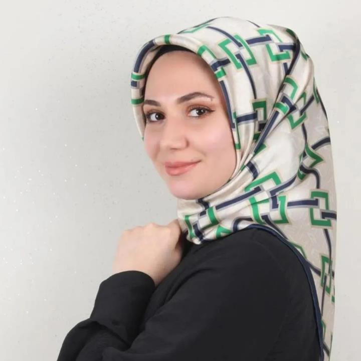 Armine E23YA8940D0332 Dj Saf İpek Eşarp 8940D (S)  (Nostalji Sura)
