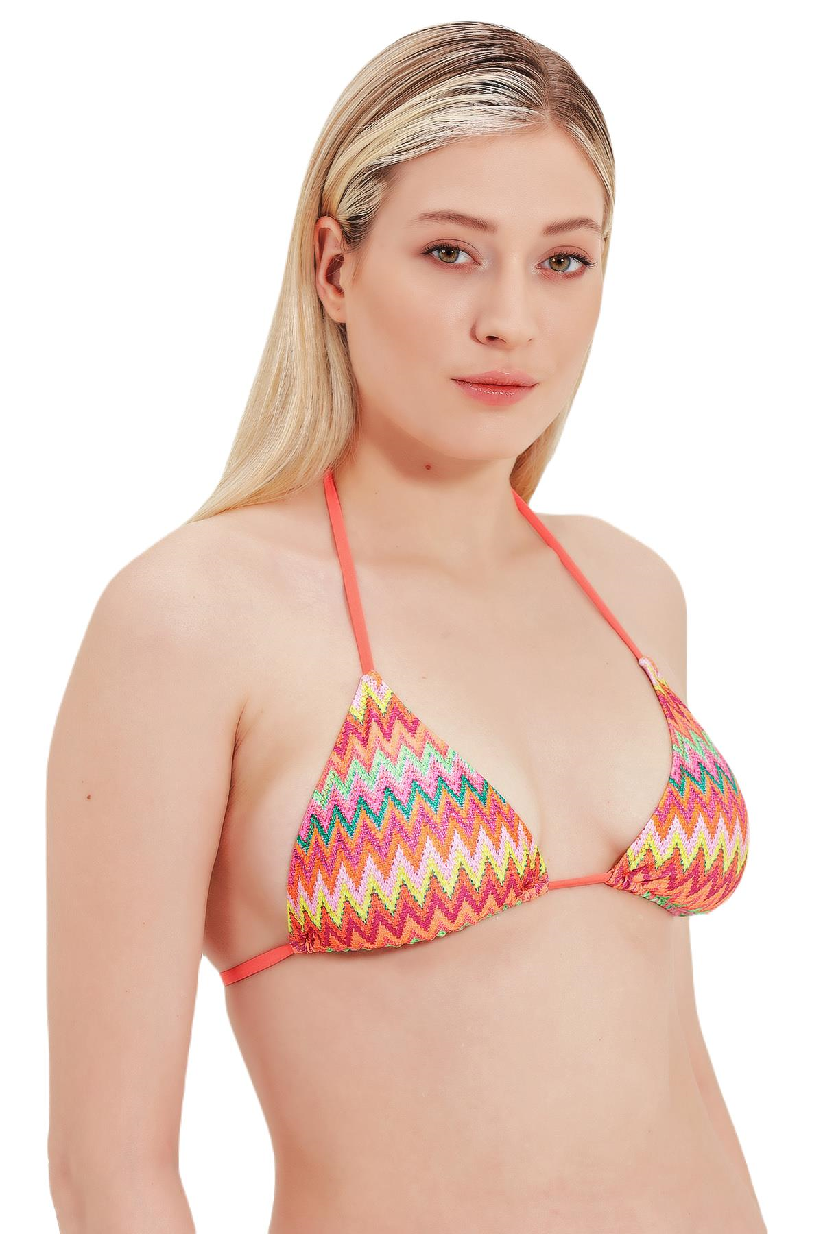 Zeki Üçgen Desenli Bikini Üst 