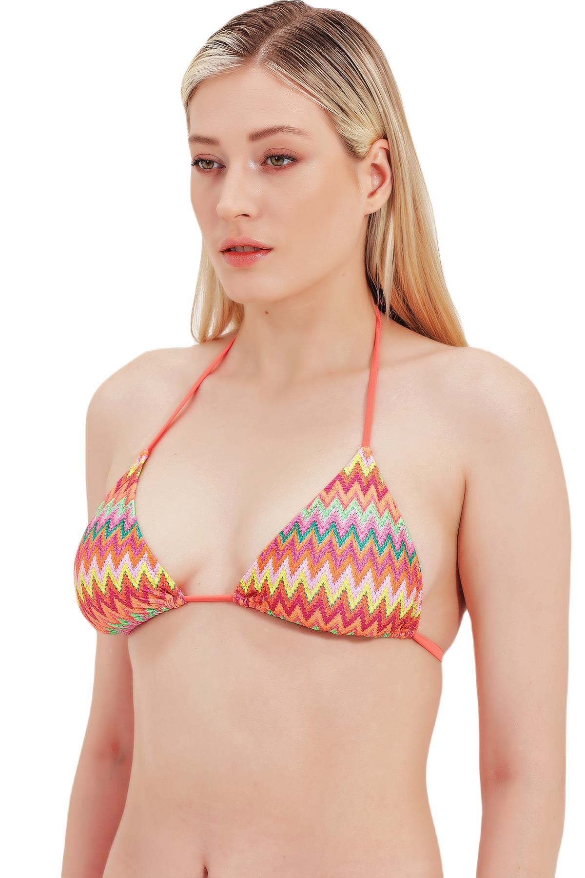 Zeki Üçgen Desenli Bikini Üst 