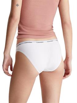 Calvin Klein Kadın Beyaz 3lü Bikini Külot  