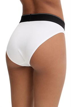 Calvin Klein Kadın Beyaz Yüksek Bel Külot LV00QF8705