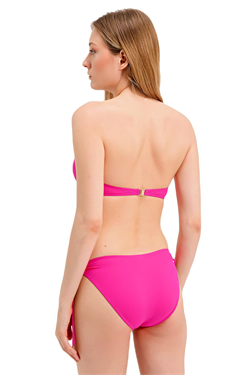 Zeki Kaplı Pembe Bikini Takım