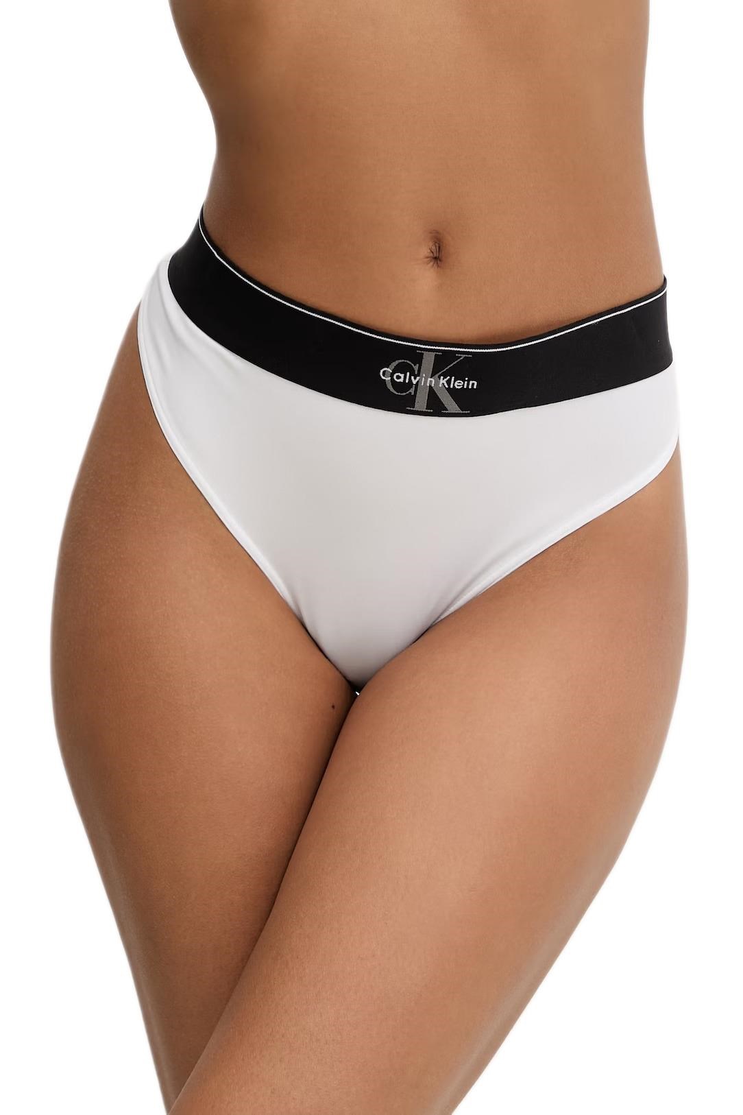 Calvin Klein Kadın Beyaz Tanga Külot LV00QF8813