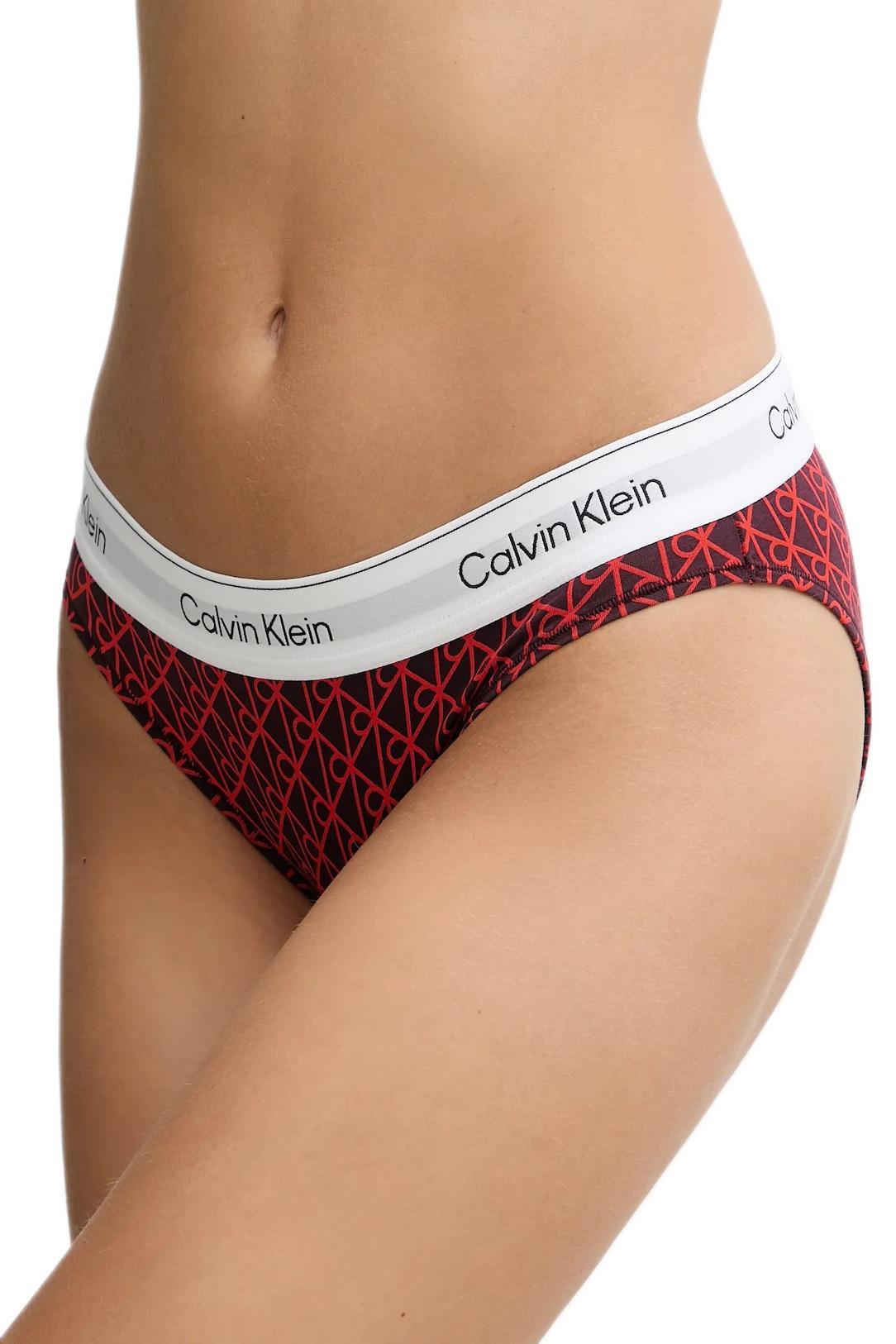 Calvin Klein Kadın Kırmızı Külot LV00QF8520