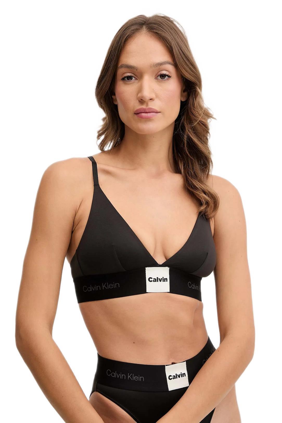 Calvin Klein Kadın Siyah Desteksiz Üçgen Bralet Sütyen LV00QF8610