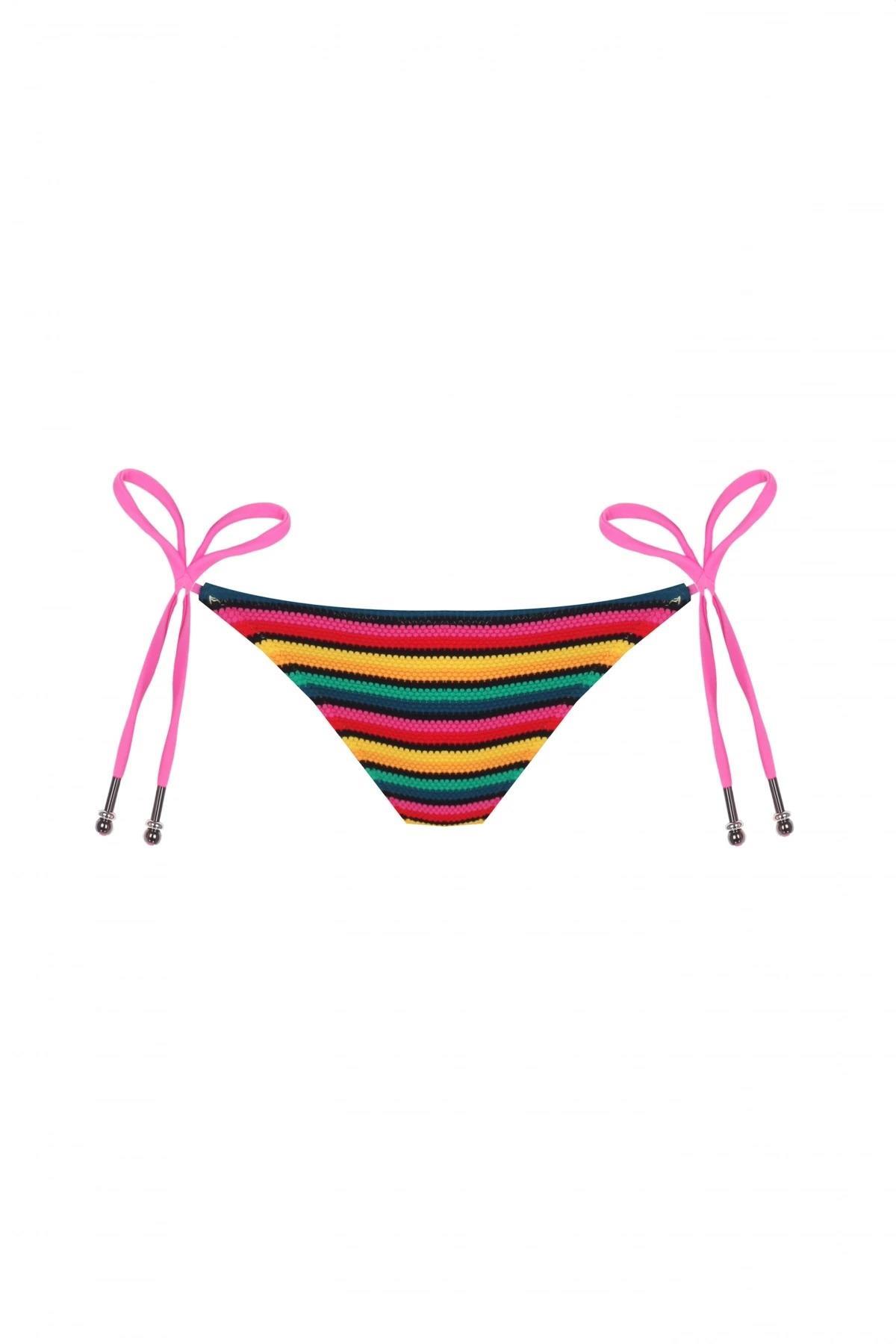 Zeki Çizgili ve Dokulu Bikini Altı
