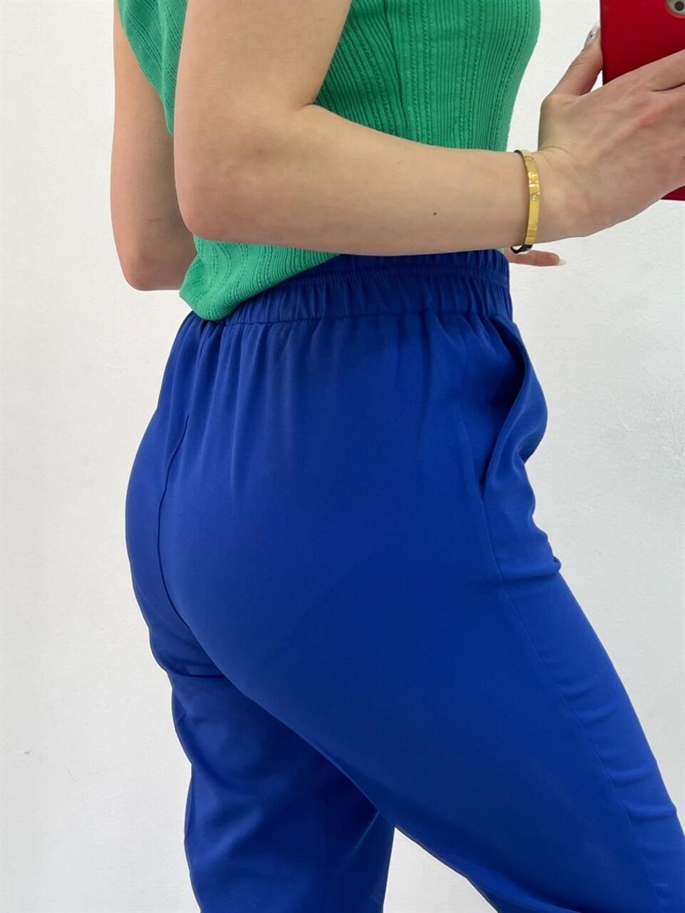 Beli̇ Lasti̇kli̇ Havuç Kesi̇m Pantolon Saks Mavi̇