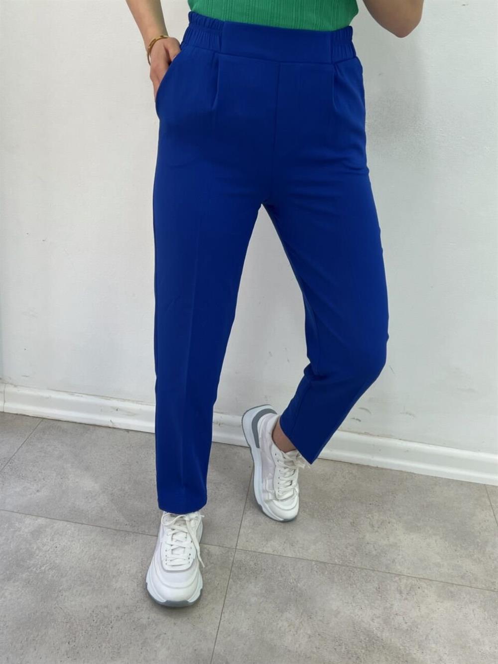Beli̇ Lasti̇kli̇ Havuç Kesi̇m Pantolon Saks Mavi̇