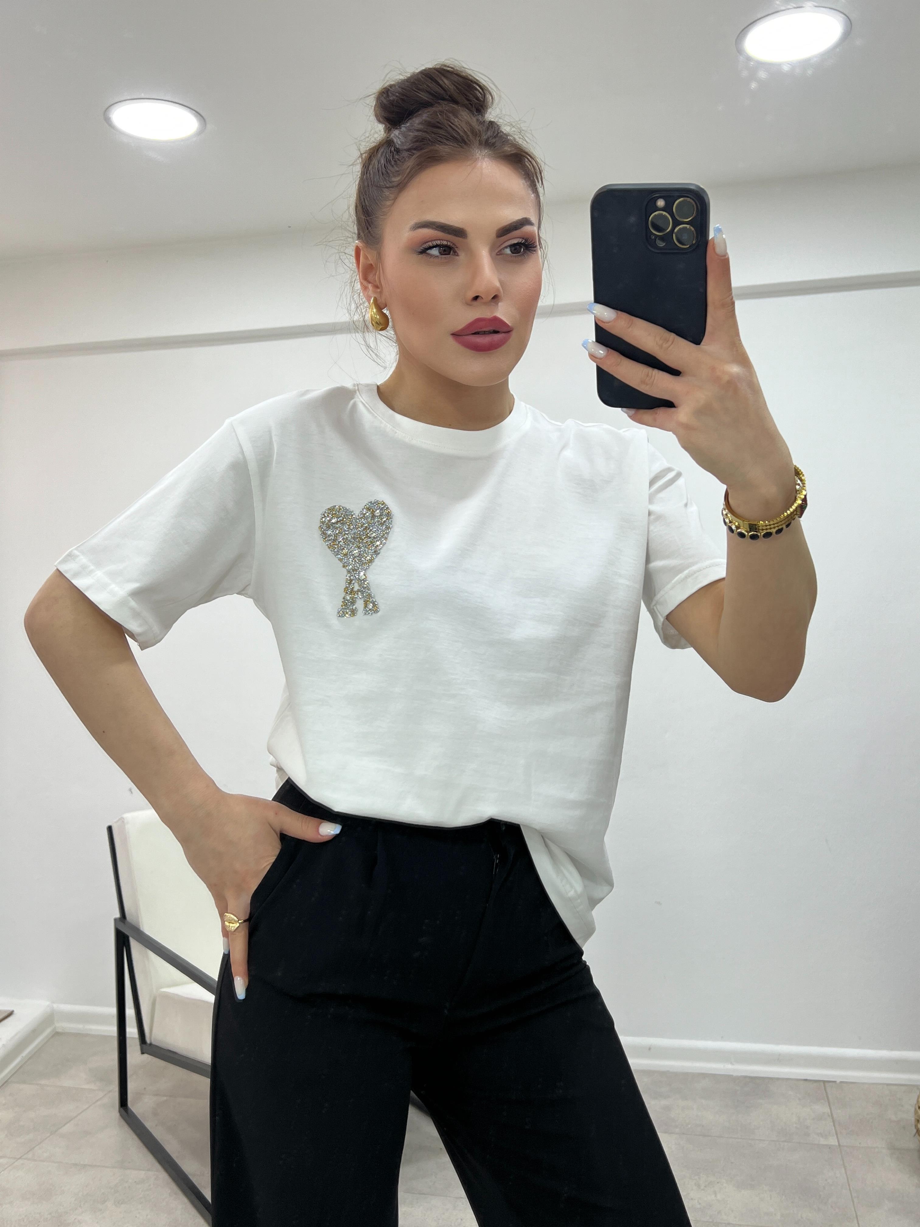 A Yazili Gold Taşli Beyaz Tshi̇rt
