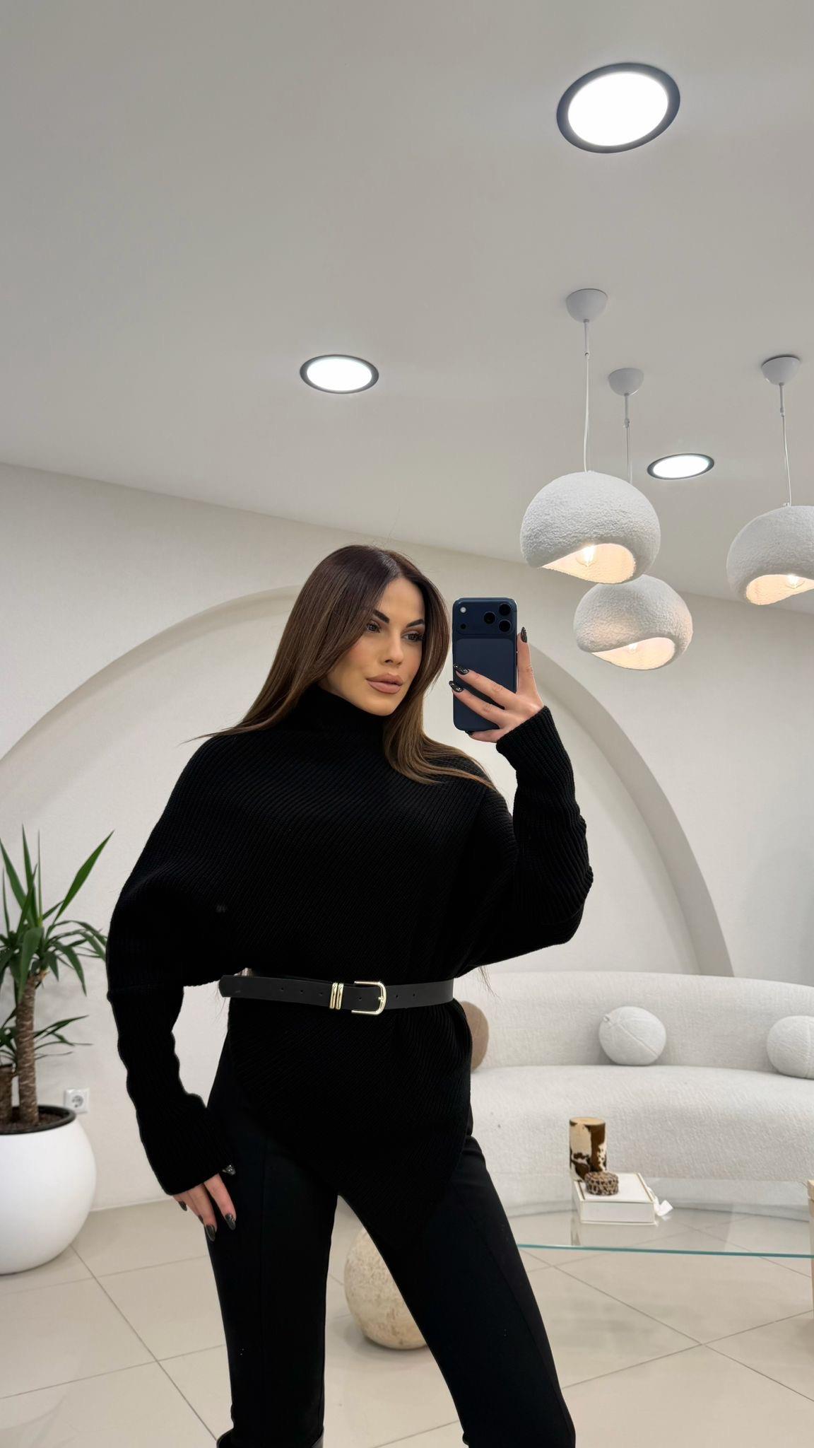 BALIKÇI YAKA ASİMETRİK KAZAK SİYAH